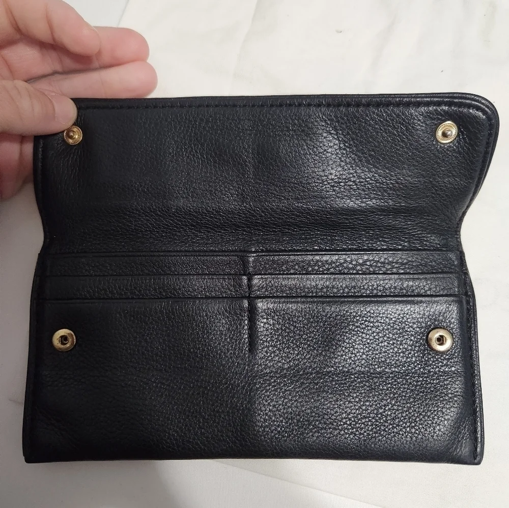 EUC Michael Kors Wallet (Blk Pebble Leather) 🖤✨️ - Picture 2 of 4